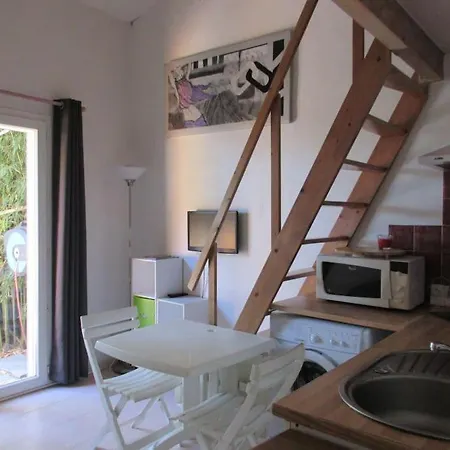 T1 Mezzanine Cote D Azur شقة Fréjus